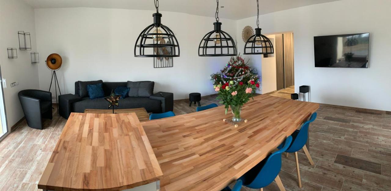 Belle 6 Pers 2h Espace Bien-etre Privatise Inclus 80 M2 De Detente Garantie * Equilly